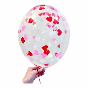 Läbipaistev konfettidega "hõbedane puru"