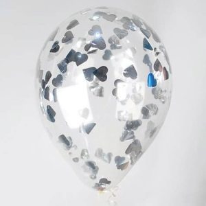 Läbipaistev konfettidega "hõbedane puru"